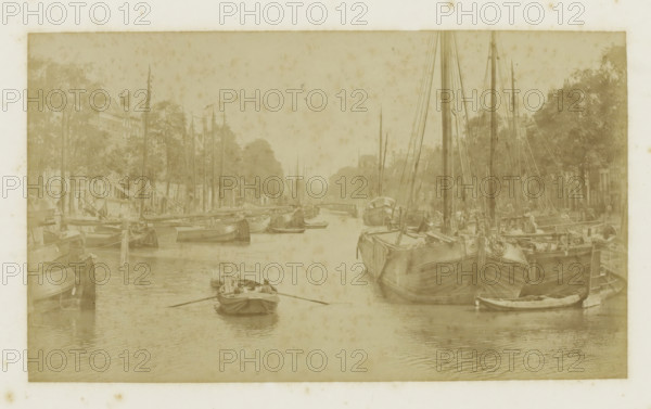 View of the Nieuwehaven in Rotterdam, photograph, Part of Photo album with cityscapes of Rotterdam