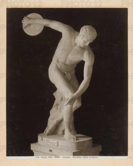 Roma - Vaticano - Discus Thrower, marble statue, Sculpture of a discus thrower in the Vatican