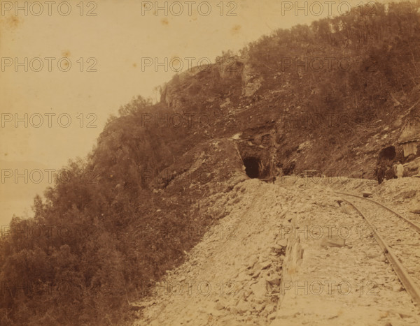 View of the Luleå - Narvik railway line, on the right some railway workers, photograph, Sweden,