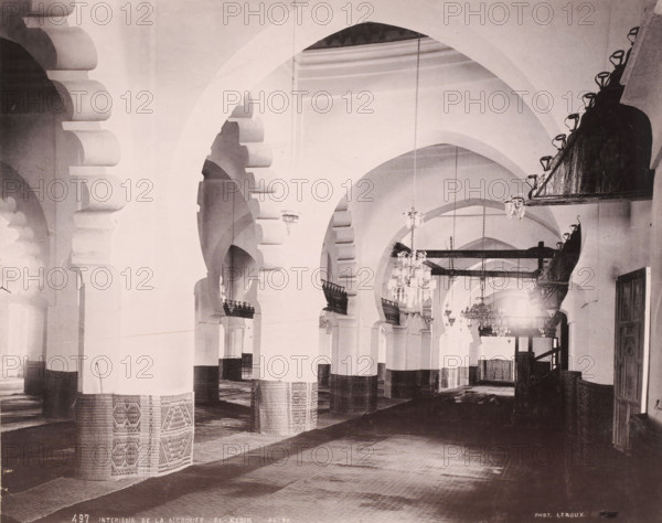 Interieur de la Mosquee El-Kebir-Alger, Interior of the Djama'a al-Kebir in Algiers,