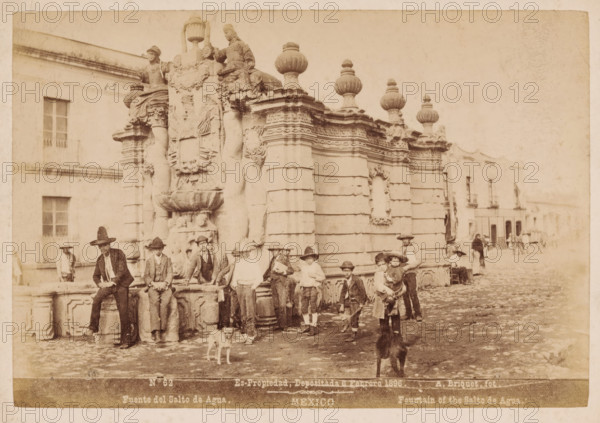 Fuente del Salto de Agua, Fountain of the Salto de Agua, View of the Salto del Agua fountain in