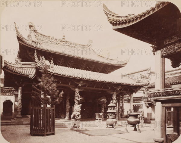 View of what is likely the Chenghuang Temple of Shanghai, photograph, annotation: 'Shanghai-City