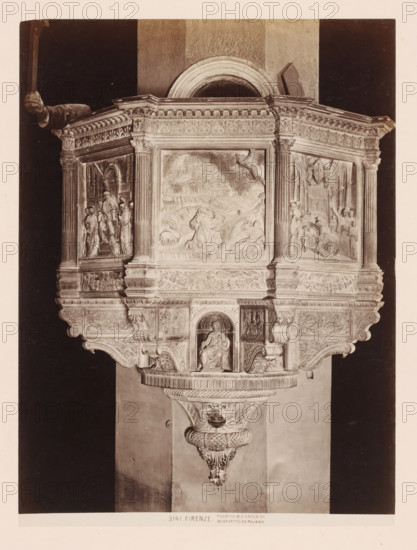 Pulpit after Benedetto da Maiano in the Santa Croce in Florence, Italy, Pulpito in S. Groce di