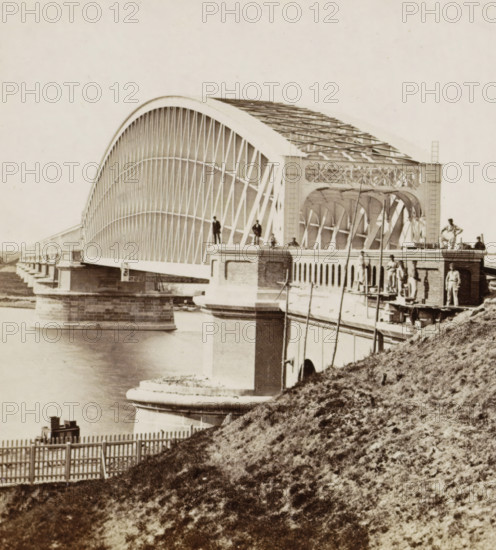 View of the Kuilenburg railway bridge near Culemborg, Bridge at Kuilenburg, stereograph,