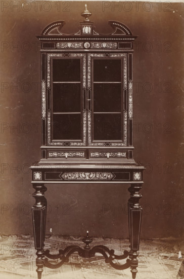 Secretaire, No 8 Mobile, photograph, page, inscription: 'Ies. 280', inscription: 'Alto, 191. Largo,