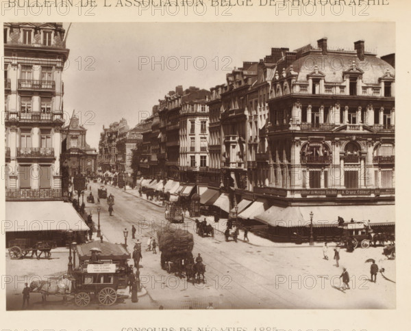 Street view in Brussels, page, photomechanical print, inscription: 'Concours de négatifs 1885',