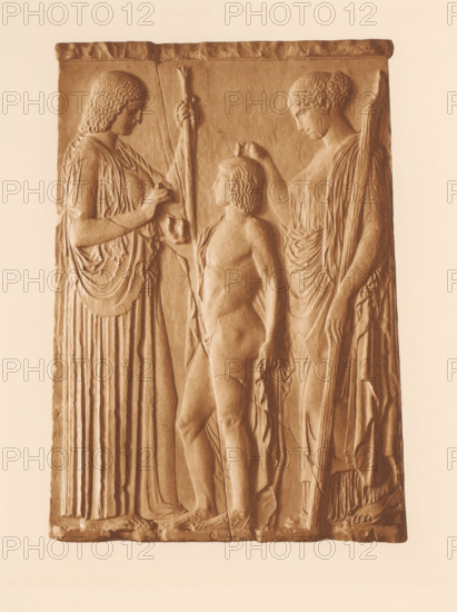 Relief with Demeter, Tripolemos and Persephone, Relief d'Eleusis: Déméter, Triptolémos, Coré, page,