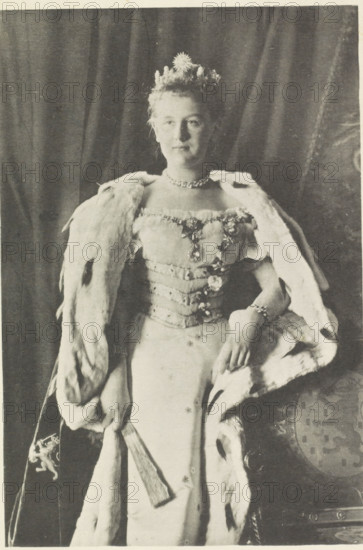 Portrait of Wilhelmina, Queen of the Netherlands, photomechanical print, Portrait of Wilhelmina