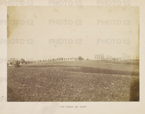 View of the observatory in Besançon, Vue prize de l'est, photograph, page, photographer: M. Lebeuf,