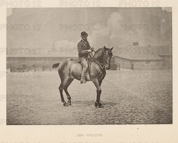 Low pirouette, Man on a horse in dressage, page, photomechanical print, cliché maker: Römmler &