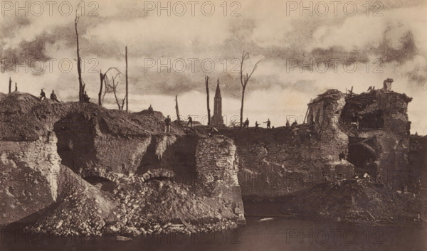 View of a breach in a bastion in Strasbourg as a result of the siege by the German army, Face