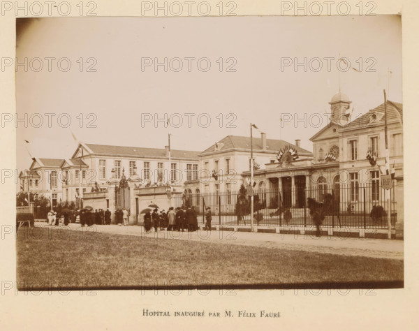 Hôpital inauguré by M. Félix Faure, Facade of the Hôpital Samuel Pozzi in Bergerac, inaugurated by