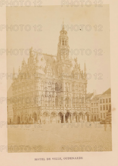 Hotel de ville, Oudenarde, photograph, page, Oudenaarde, c. 1856 - in or before 1866, photographer,