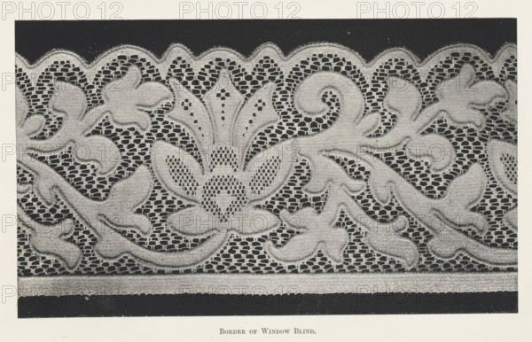 Border of window blind, page, photomechanical print, photographer: Brothers, Alfred (possibly),