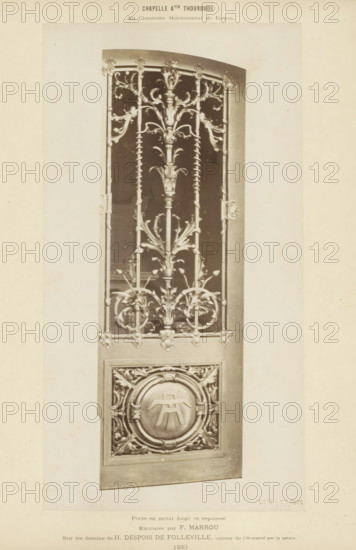 Metal door for a chapel on the Cimetière Monumental in Rouen, Chapelle Atin Thouroude au Cimetière