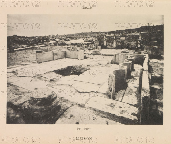 View of the Roman ruins of a house in Timgad, Maison, page, photomechanical print, number: 'Fig.