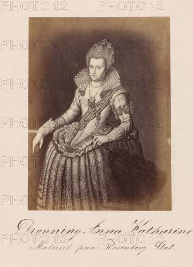 Photo reproduction of a painting depicting a portrait of Queen Anna Catherine of Brandenburg,