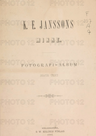 KE Janssons minne : fotografi-album, book, publisher: GW Edlunds Förlag, Helsinki, 1880, textile