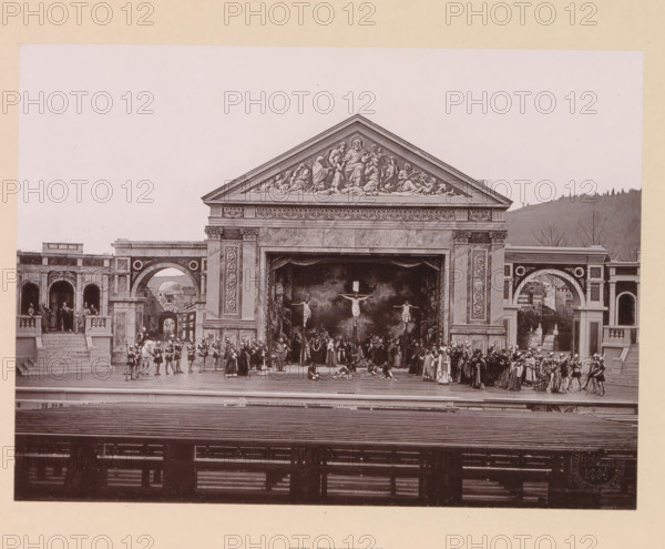 The crucifixion, page, photomechanical print, inscription: 'Gemeinde Oberammergau Passionsspiel