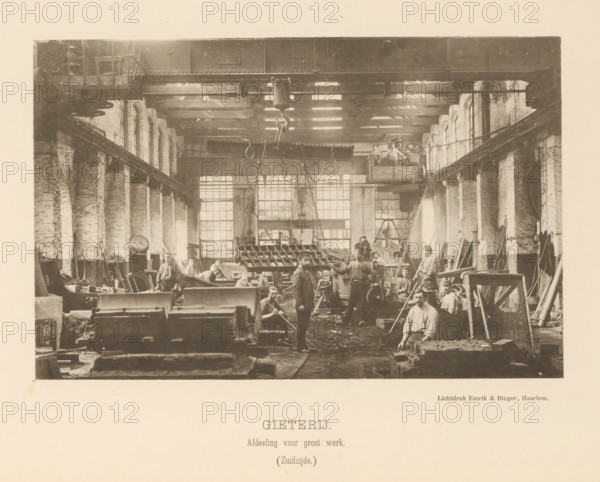 Foundry. Large-scale work department. (South side), Interior with employees of the foundry of the
