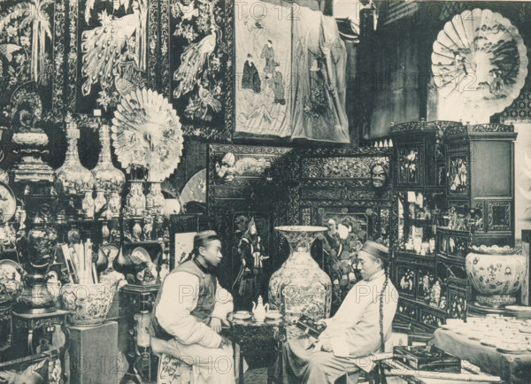 View of a Chinese shop at the Antwerp World Exhibition in 1894, Magasin Chinois, Exposition