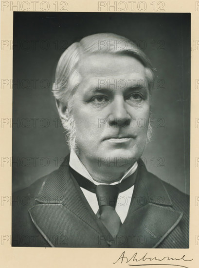 The right honorable lord Ashbourne, photograph, page, inscription: '17, Baker St, London, W.',
