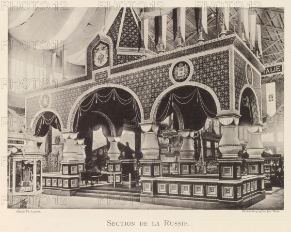Section de la Russie, Exhibition of Russian objects during the World Exhibition in Antwerp, page,