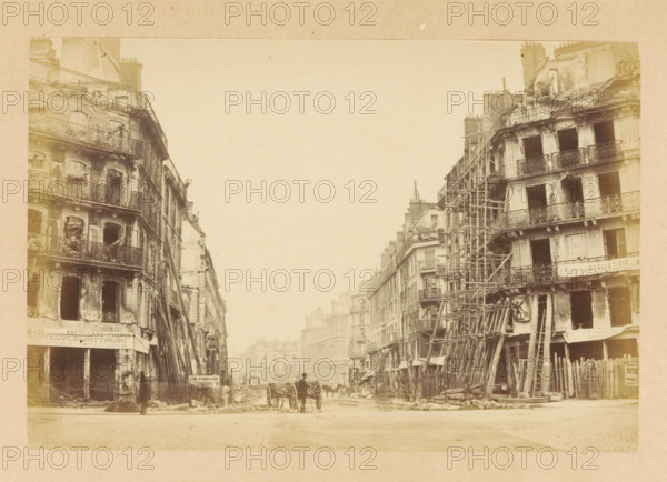Rue de Rivoli, View of destroyed buildings on Rue de Rivoli, photograph, page, Paris, 1871,