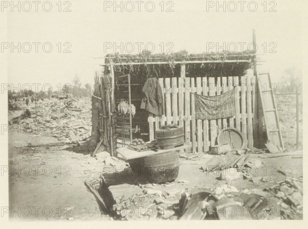 Temporary store in Japan after an earthquake, page, photomechanical print, Japan, cliché maker: