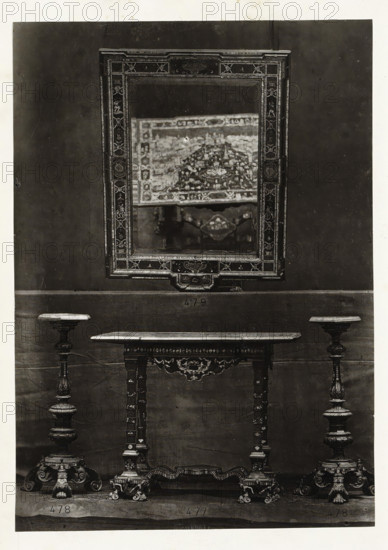 Table, two candle holders and a mirror, page, photomechanical print, name: 'De Goupil & Cie Imp.