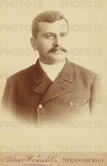 Portrait of an unknown, possibly Meir Wachenheimer, photograph, Portrait of an unknown man with a