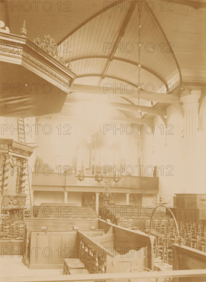Interior of the Reformed Church in Coevorden, photograph, annotation: 'IV', annotation: 'Church in