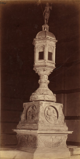 Tabernacle of St. Dominic's Basilica in Siena with Christ and the four evangelists, photograph,