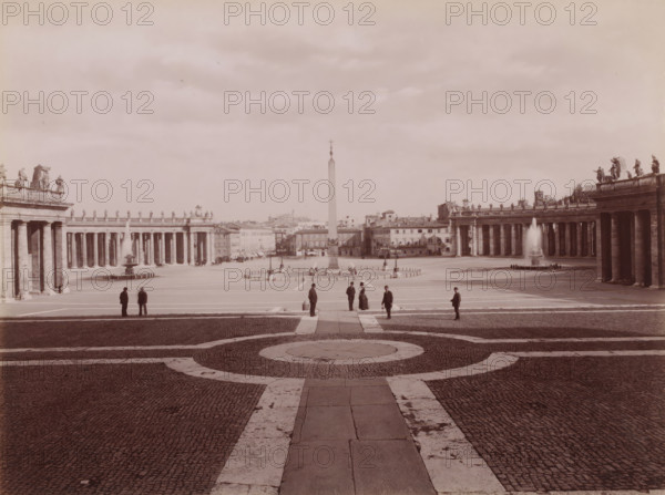 Piazza di S. Pietro, vista d, View of St. Peter's Square in Vatican City, Italy, Roma, photograph,