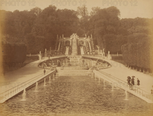 Parc de St. Cloud, La Grande Cascade', Paris, photograph, View of a long symmetrical pond with