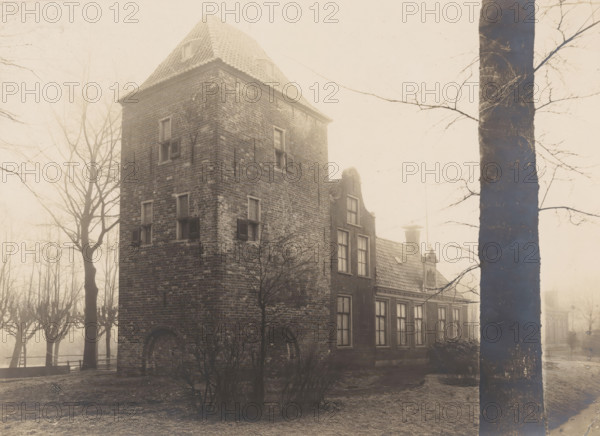 Residential tower Schierstins in Veenwouden, photograph, annotation: 'Dantumadeel, Veenwoude',