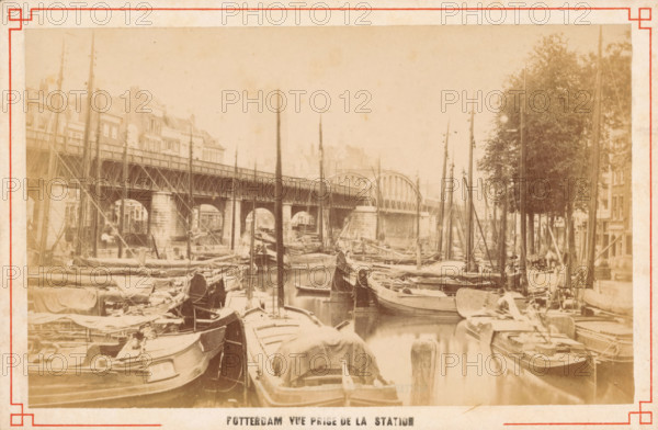 Boats on the Kolk in Rotterdam, Rotterdam vue prize de la station, photograph, Rotterdam, c. 1880 -