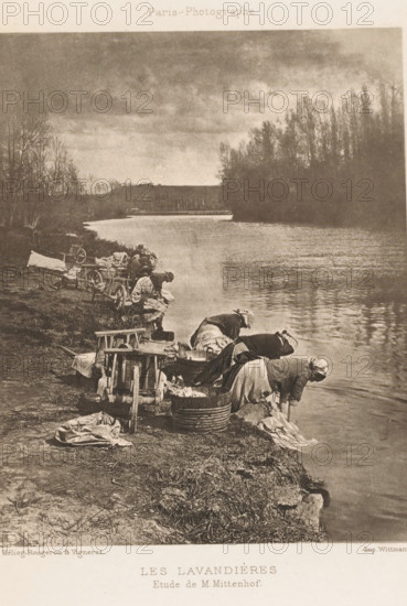 Les lavandières, Women doing laundry on the banks of a river, page, photomechanical print,