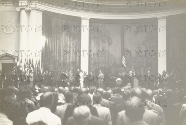 President Roosevelt enters the convention hall, Constitution Hall Washington, Speech by US