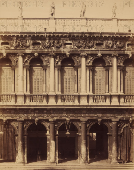Palace opposite the Doge's Palace in Venice, photograph, photographer: attributed to Carlo Naya, c.