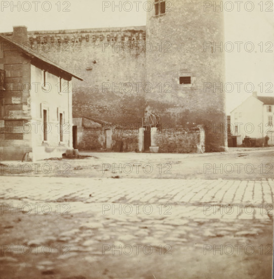 View in an unknown city, France, photograph, France., c. 1900 - c. 1903, photographer, paper,