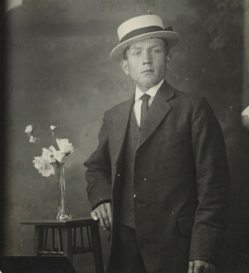 Rapid photographs, Snelfoto, photographer: Jan Gottfried Stütner, Alkmaar, 1913-07-09 - 1926,