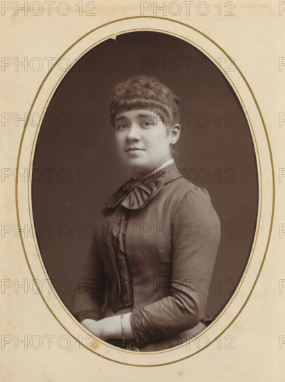 Portrait of a young woman, album page, photograph, cabinet photograph, This photo is part of an