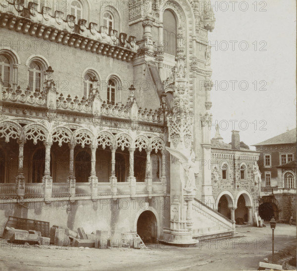 Domaine Royale du Bussaco. Façade principale de l'Hôtel, Facade of the Palácio Hotel do Buçaco,