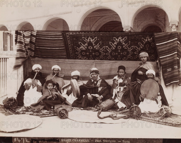 Snake Charmers, Snake Charmers in Tunis, photograph, number: 'No 472', photographer: J. André