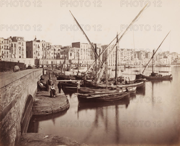 Harbour view in Naples, Italy, Naples la Marine, photograph, number: '12', number: '13.', Naples,