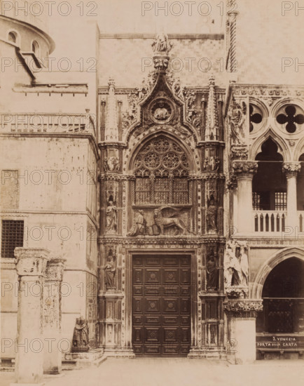 Porta della Carta in the Basilica of San Marco in Venice, Italy, Porta della Carta, Venezia,