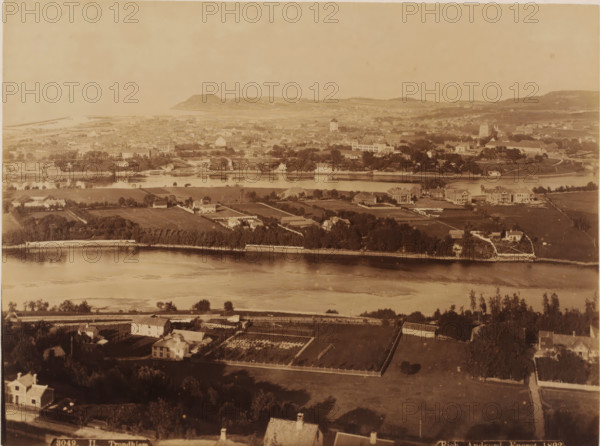 Trondhiem, View of Trondheim and the Nidelva, photograph, number: '3049.', inscription: 'Eneret',