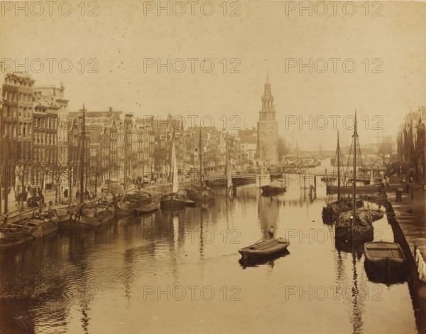 Oude Schans and Montelbaan Tower in Amsterdam, photograph, photographer: Albert Greiner, Amsterdam,