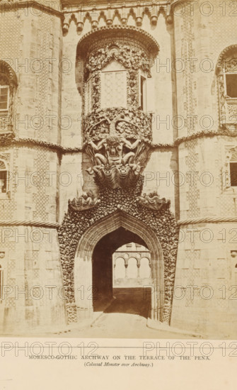 Entrance gate on the terrace of the Palácio da Pena in Sintra, Moresco-gothic archway on the